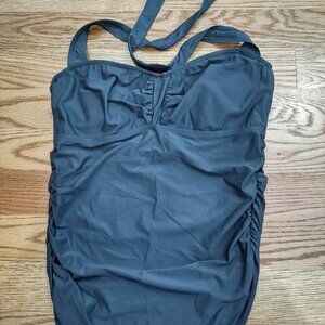 Althleta Swim Top, size 40 D/DD Tall